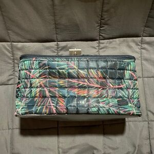 Lug Munchie Tropical Multi